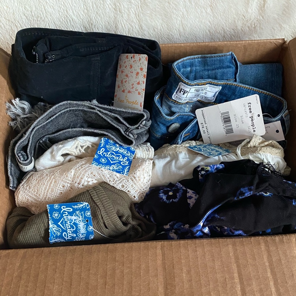 8pc. | NWTs free people mystery box